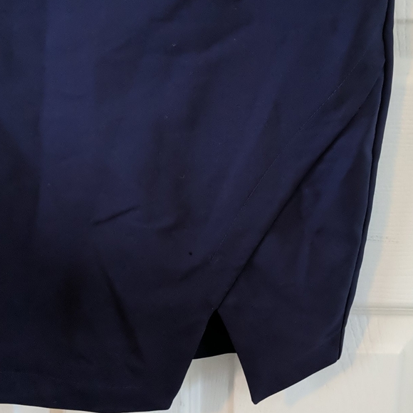 Color block dress - Picture 3 of 4